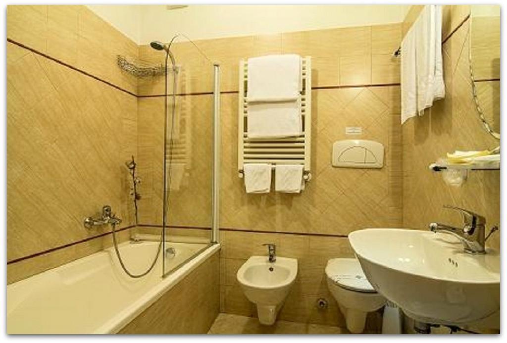 B&B Degli Amici Ciampino Phòng bức ảnh
